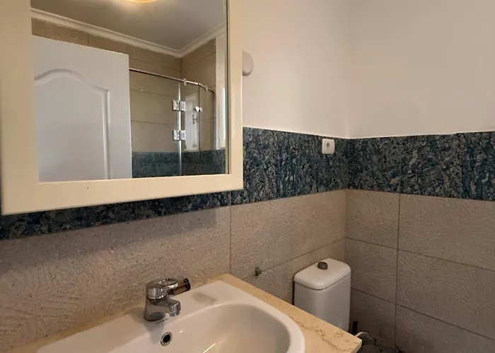 Delta Cozy 1 Bedroom With Pool View *